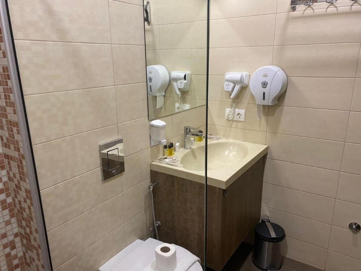 Betlem Hotel -Tbilisi City מראה חיצוני תמונה